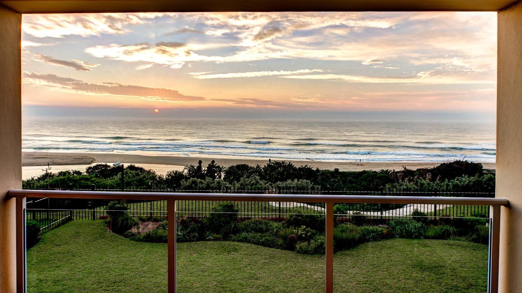 Illovo Beach Apartments At La Mer Amanzimtoti Room photo